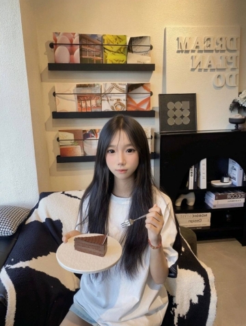 茹茹不小心的照片