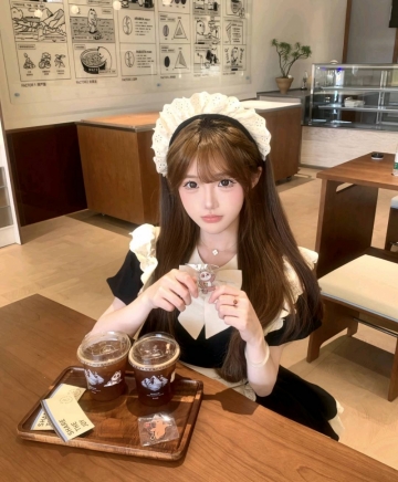 艾米安的照片