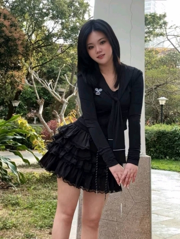 洛小西的照片