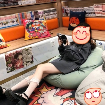 倪儿叮铃的照片