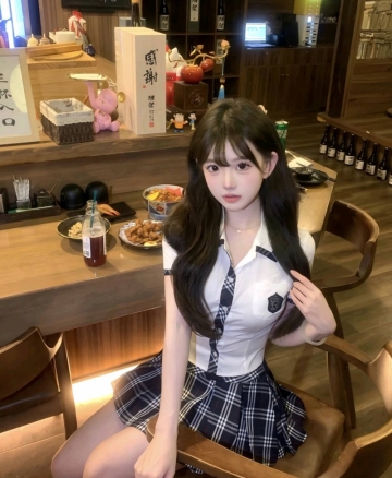 艾米安的照片