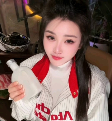 静静氵的照片