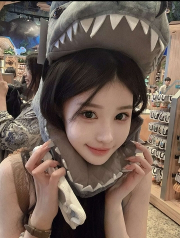敬业的小秘书的照片