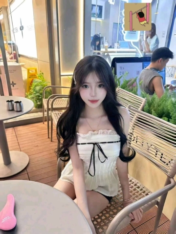 淡若清清的照片
