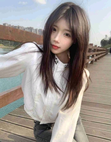 严七七的照片