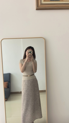 兔兔吃不胖的照片