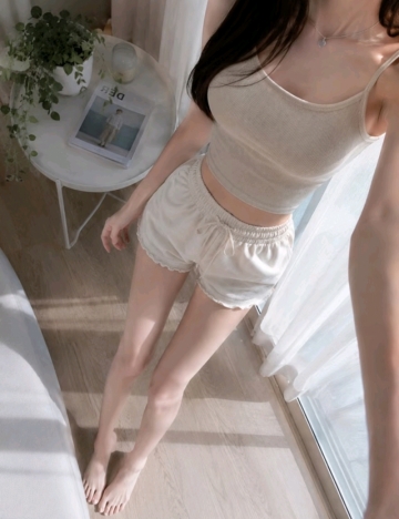 鱿鱼奶黄包的照片