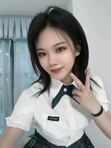 洛小西的照片