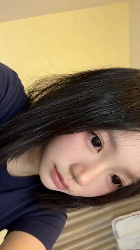 吖吖r186的照片