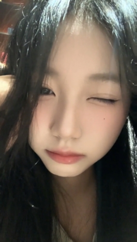 吖吖r186的照片