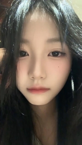 吖吖r186的照片