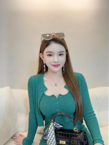 妮丽的照片