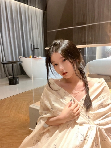 八九不离十n178的照片