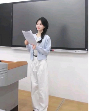 冰冰有礼的照片