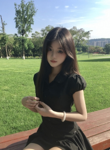 ai呦的照片