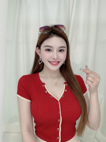 妮丽的照片