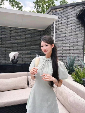 腿腿s的照片