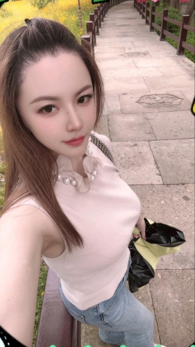 明玥玥的照片