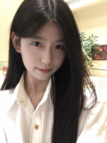 依依墟里烟的照片