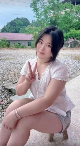 倾心一笑的照片