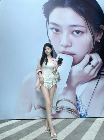 奈奈1111的照片