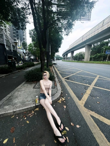 玲玲琪琪的照片
