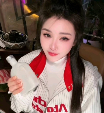 静静氵的照片