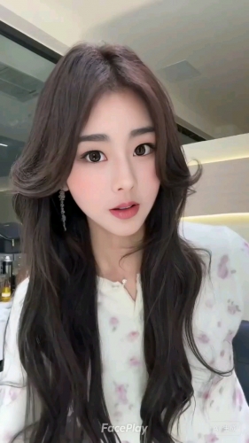 于彤的照片