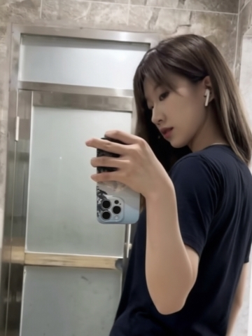 安妮Annieg的照片