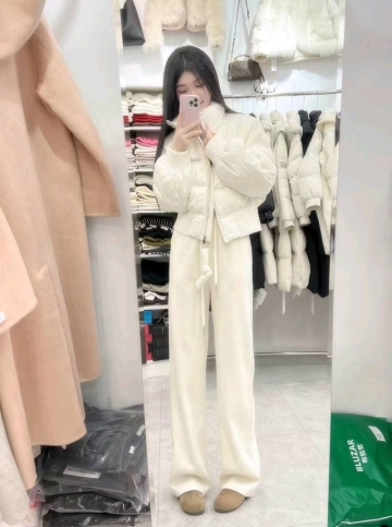 叫我女王陛下的照片