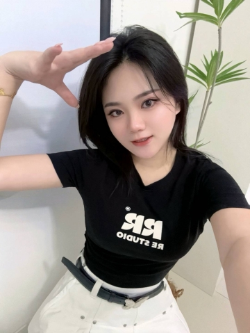洛小西的照片