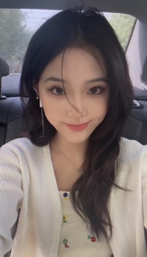 露露l的照片