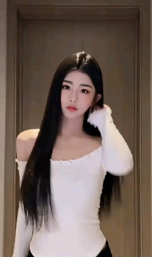 于彤的照片