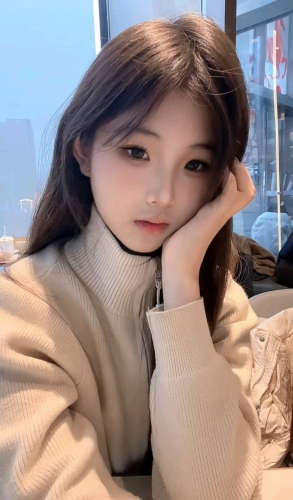 严七七的照片