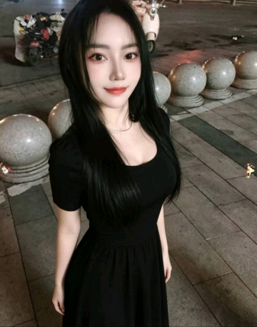 路边的野花的照片