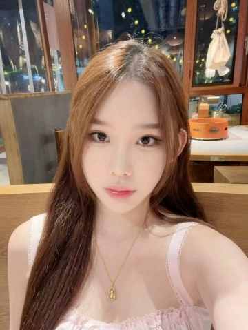 林奈儿的照片