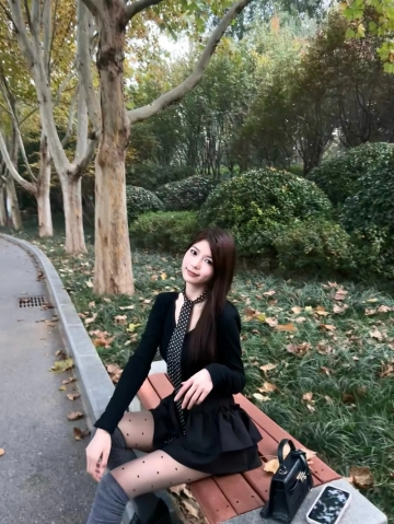 一半柚子的照片