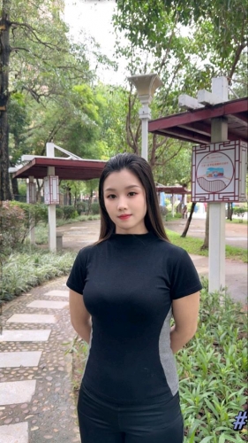 二妹儿的照片