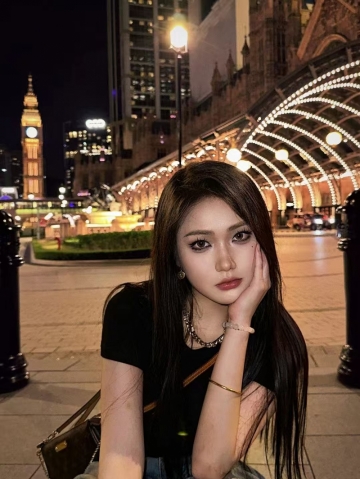 琪琪c605的照片