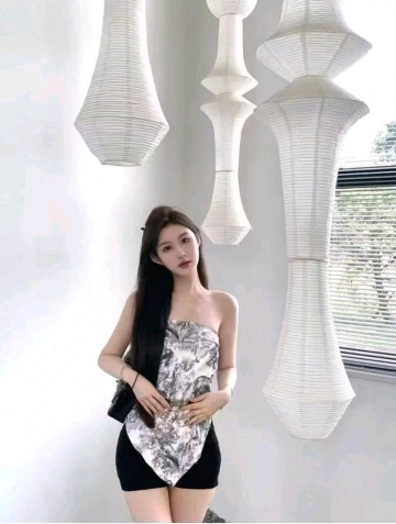 锦鲤附体小妹崽的照片