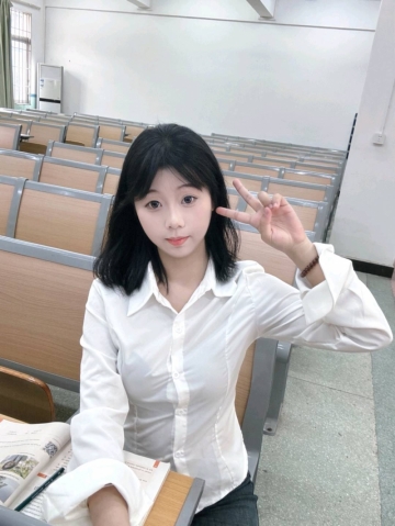 小果莉的照片