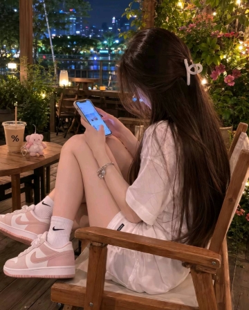 蝴蝶结妹妹的照片