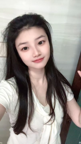 燕妮妮的照片