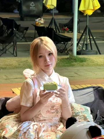情缘婉婉的照片