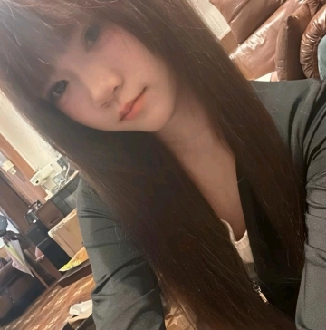 搁浅的鱼儿的照片