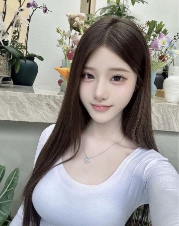 小新不睡觉的照片