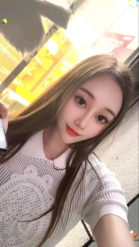 楚楚可怜的照片