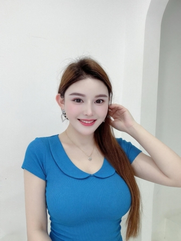 妮丽的照片