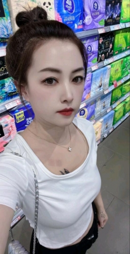 红杏开的照片