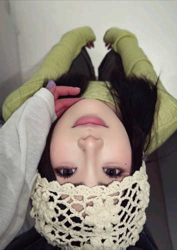 小乖乖女孩的照片